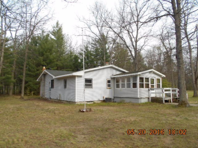 1526 Marzinski Road Manistee, MI 49660 - Photo 1 of 15 008