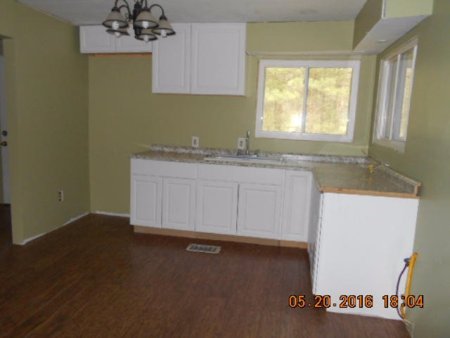1526 Marzinski Road Manistee, MI 49660 - Photo 11 of 15 015