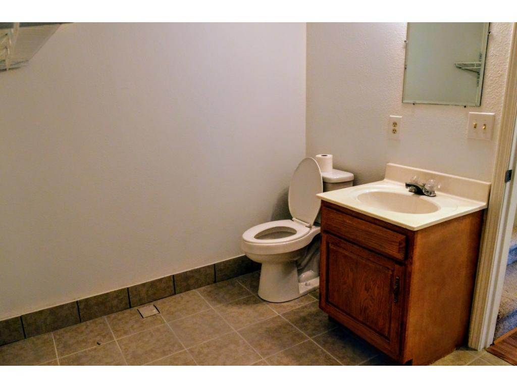 2221 Netherland Inn Road Kingsport, TN 37660 - Photo 23 of 25 Bath Downstairs
