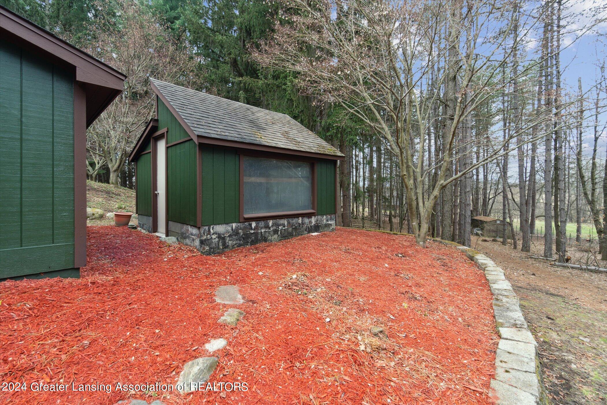 12684 Upton Road Bath, MI 48808 - Photo 37 of 68 37-12684-Upton-Rd-Bath-Twp-MI-48808-Wind