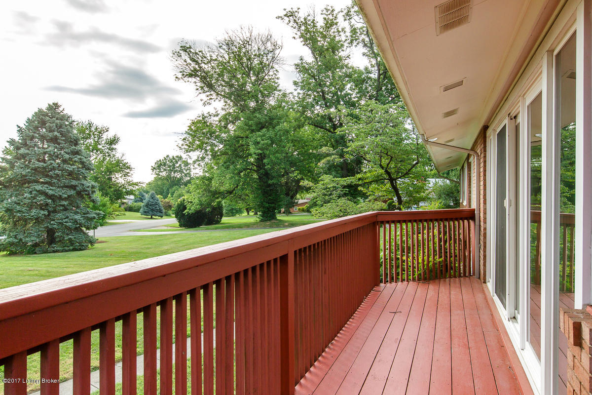 2708 Lamont Road Louisville, KY 40205 - Photo 9 of 28 2708 Lamont Rd-10
