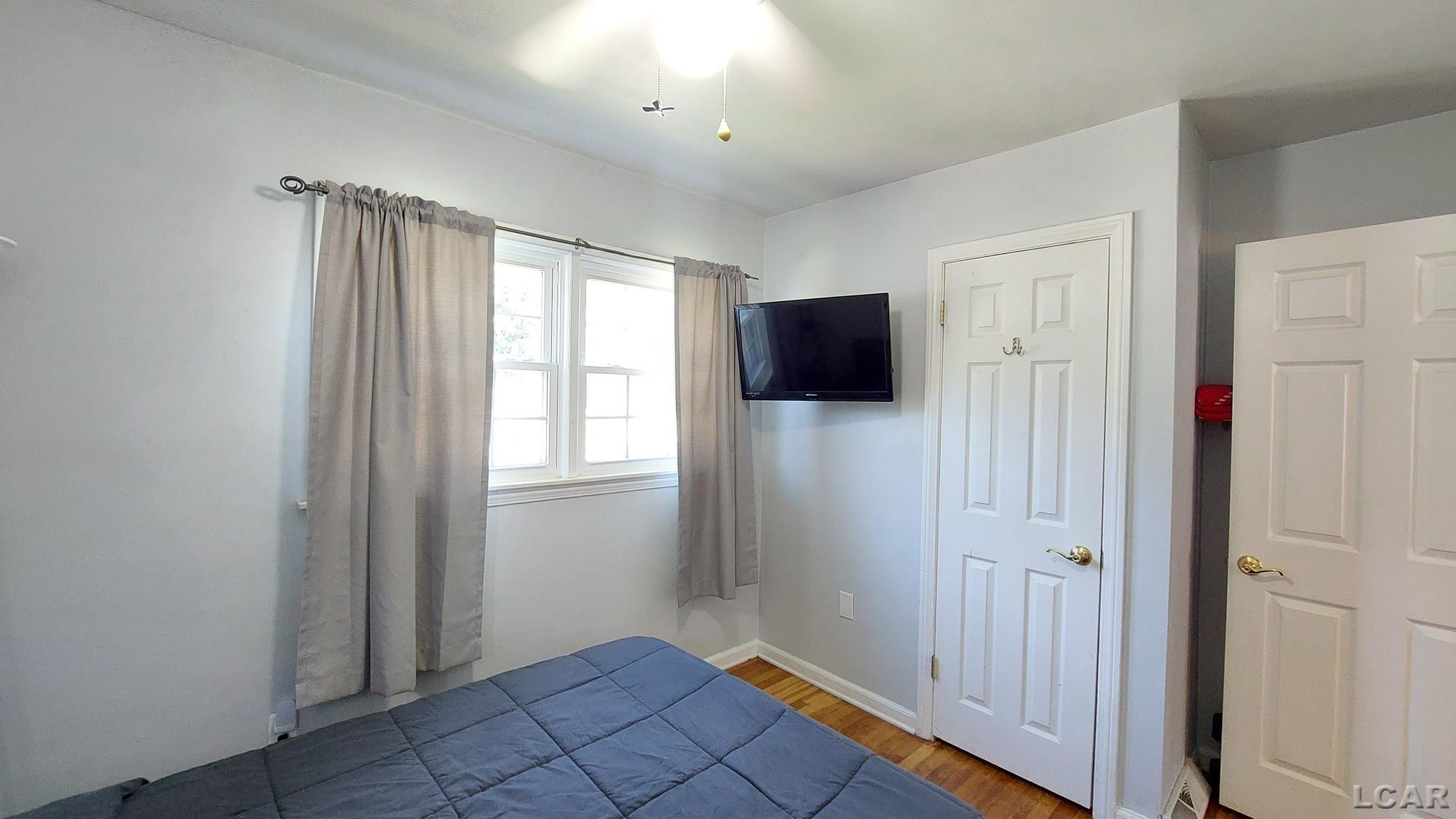 541 Riverside Avenue Adrian, MI 49221 - Photo 32 of 51 50122098-31.JPG