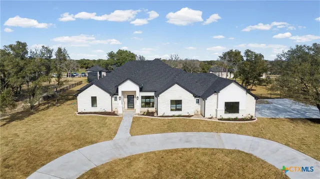$1,050,000 | 10213 Homesteader Drive, Gatesville, TX 76528