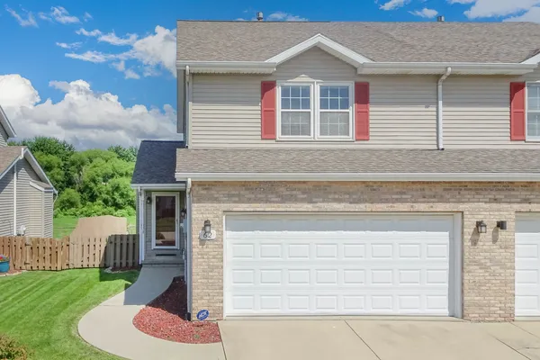 $215,000 | 62 Vermont Avenue, Bloomington, IL 61701