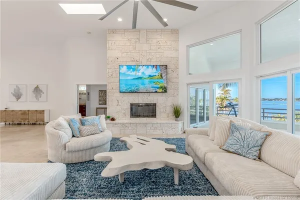 $48,500 | 3365 Southeast St Lucie Boulevard, Stuart, FL 34997