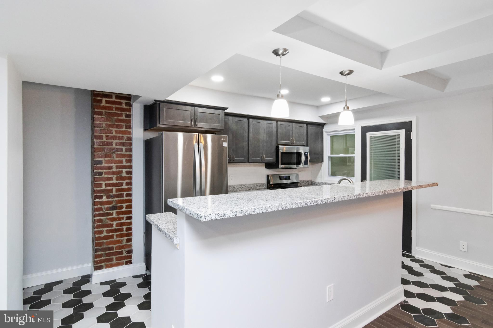 1531 Gleneagle Road Baltimore, MD 21239 - Photo 5 of 22