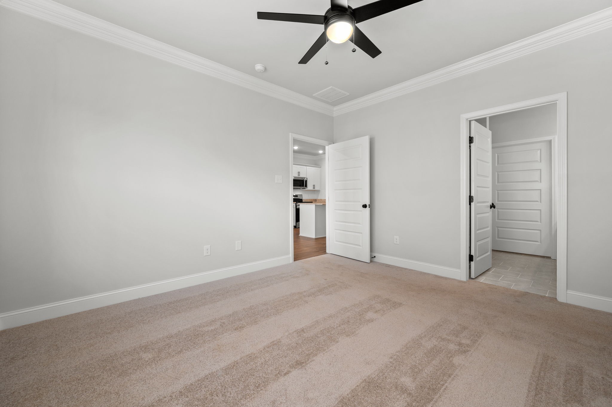 511 Rohan Drive Murfreesboro, TN 37129 - Photo 4 of 15 a view of an empty room