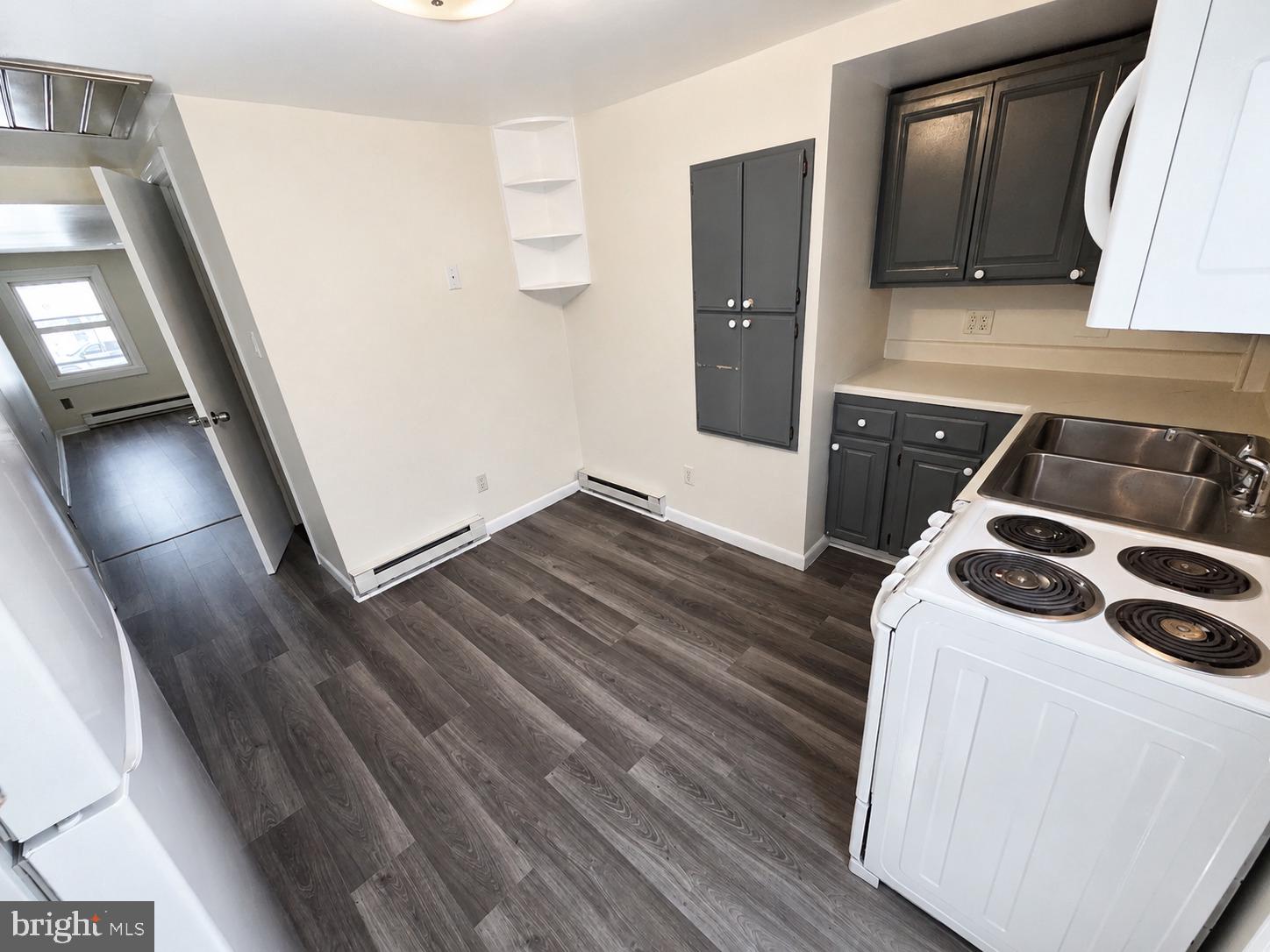 232 Wilson Street, Unit 2 Middletown, PA 17057 - Photo 5 of 16