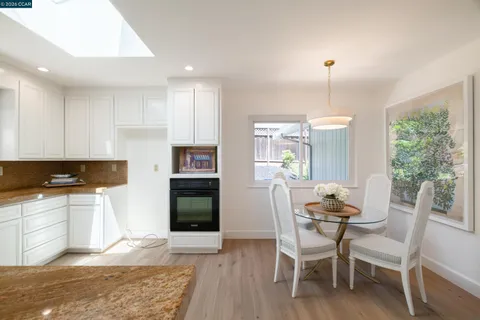 $1,995,000 | 59 Lynwood Place, Moraga, CA 94556