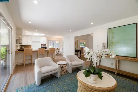 $1,995,000 | 59 Lynwood Place, Moraga, CA 94556