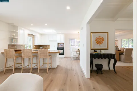 $1,995,000 | 59 Lynwood Place, Moraga, CA 94556