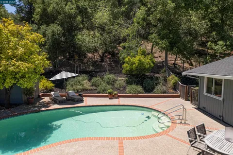 $1,995,000 | 59 Lynwood Place, Moraga, CA 94556