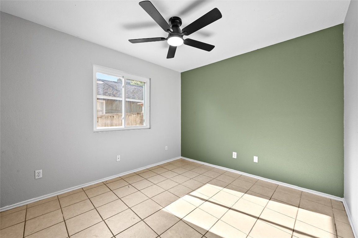 5304 China Berry Road Austin, TX 78744 - Photo 16 of 24 a view of an empty room