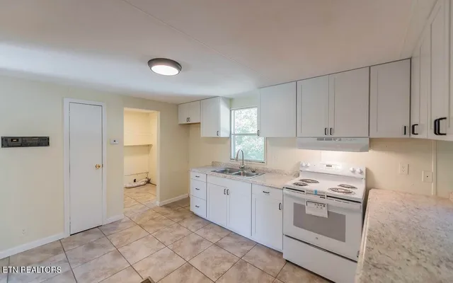 $165,000 | 566 Old Spencer Road, Pikeville, TN 37367