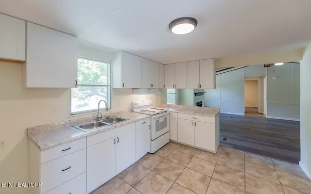 $165,000 | 566 Old Spencer Road, Pikeville, TN 37367