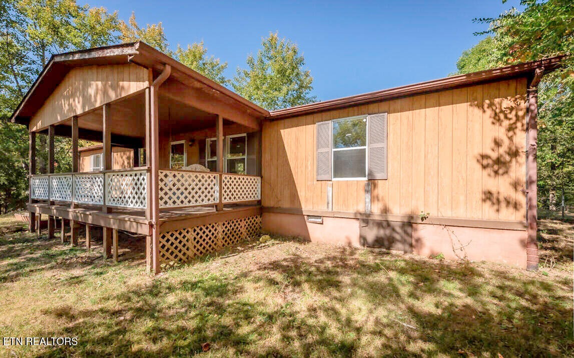 566 Old Spencer Road Pikeville, TN 37367 - Photo 5 of 31