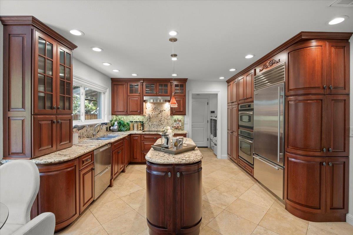 249 Montclair Road Los Gatos, CA 95032 - Photo 17 of 41 Gallery Image 17