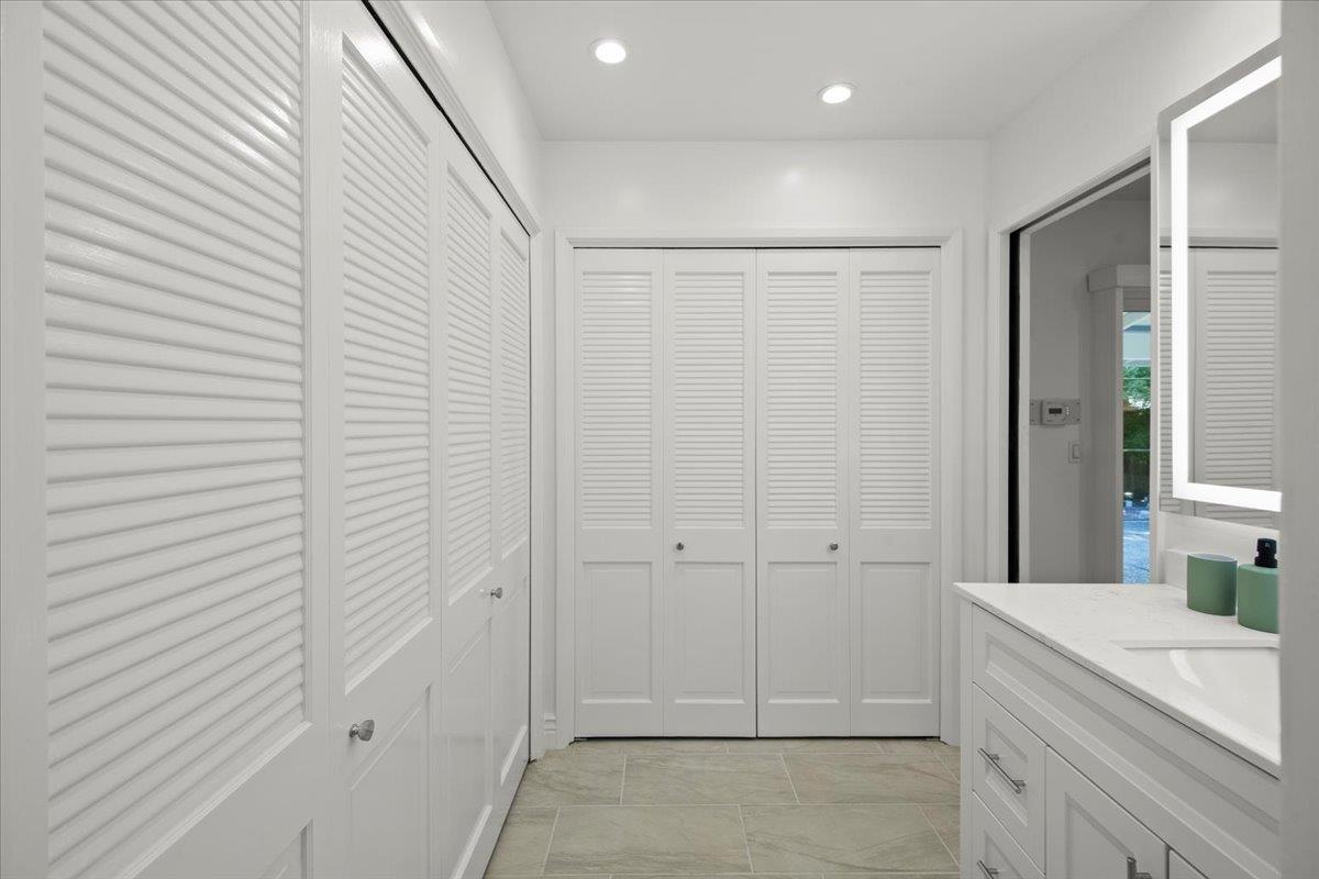 249 Montclair Road Los Gatos, CA 95032 - Photo 22 of 41 Gallery Image 22