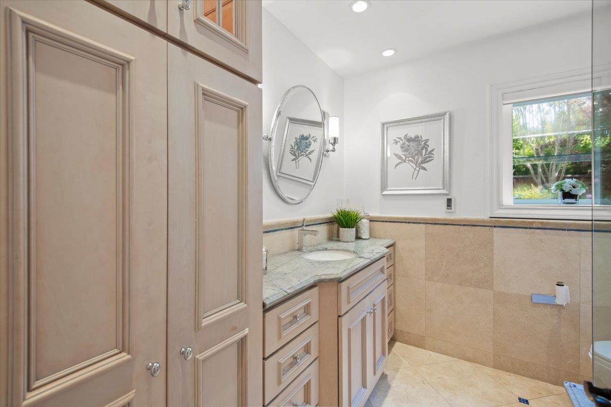 249 Montclair Road Los Gatos, CA 95032 - Photo 28 of 41 Gallery Image 28