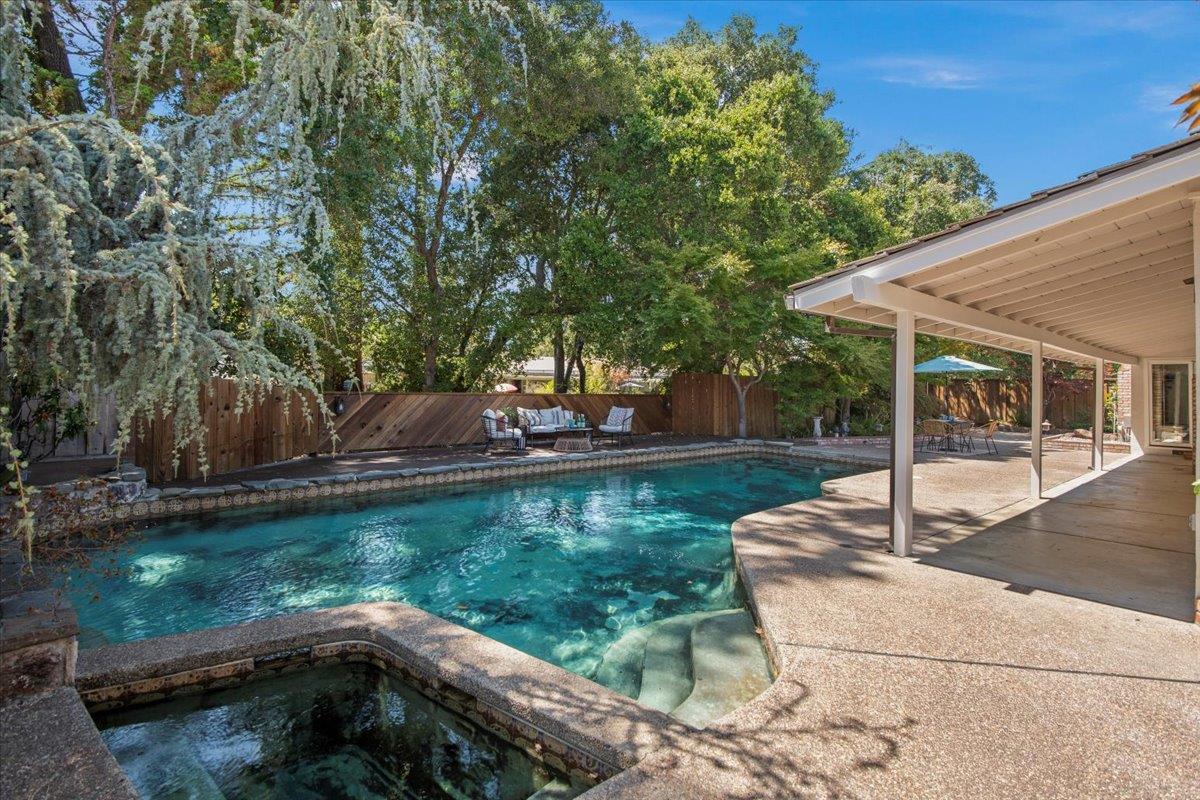 249 Montclair Road Los Gatos, CA 95032 - Photo 30 of 41 Gallery Image 30