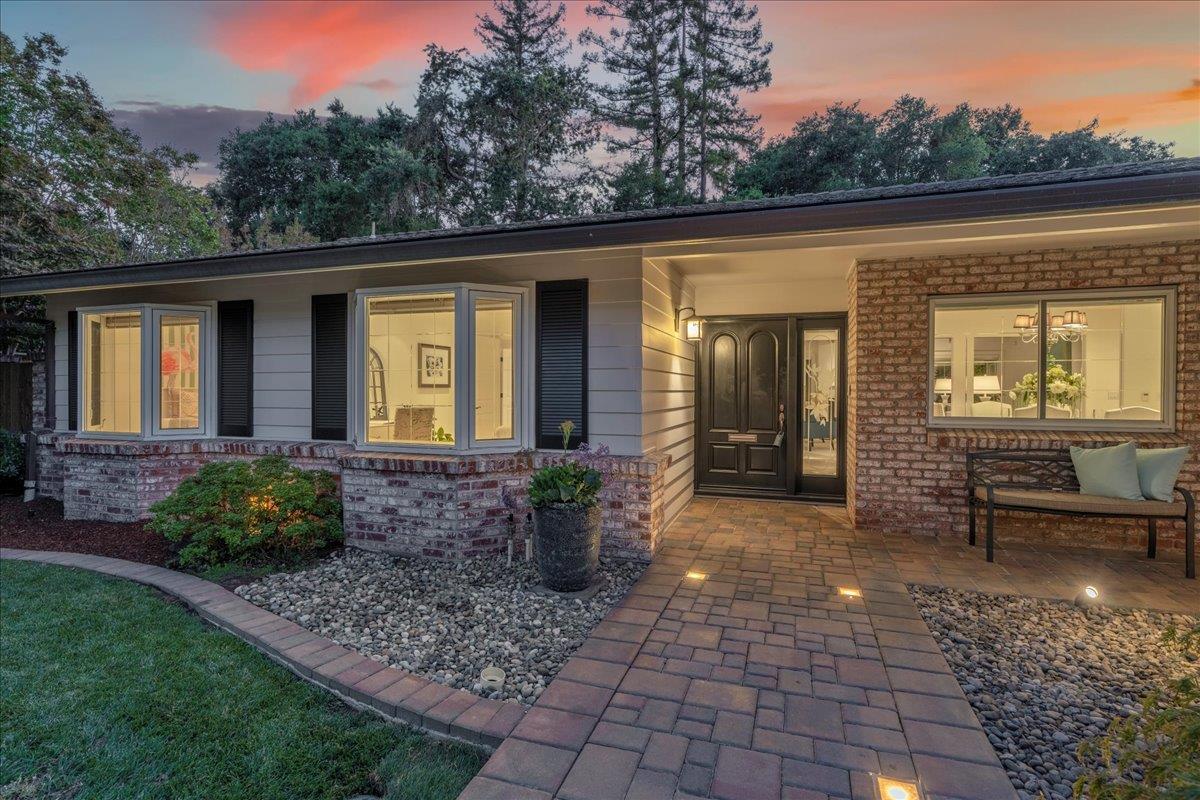 249 Montclair Road Los Gatos, CA 95032 - Photo 8 of 41 Gallery Image 8