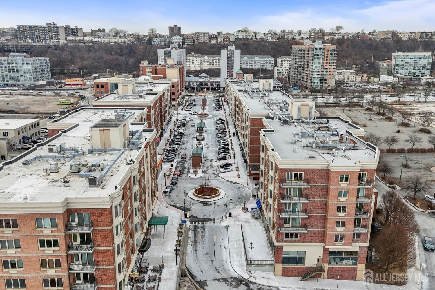 344 The Promenade Edgewater, NJ 07020 - Photo 43 of 44 a view of a city