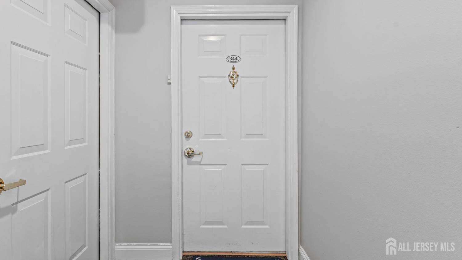 344 The Promenade Edgewater, NJ 07020 - Photo 6 of 44