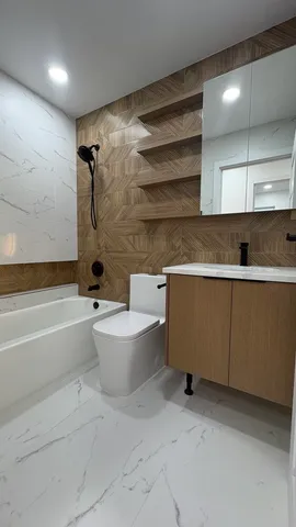 $3,300 | 166 Beach 98th Street, Unit 3 | Rockaway Beach