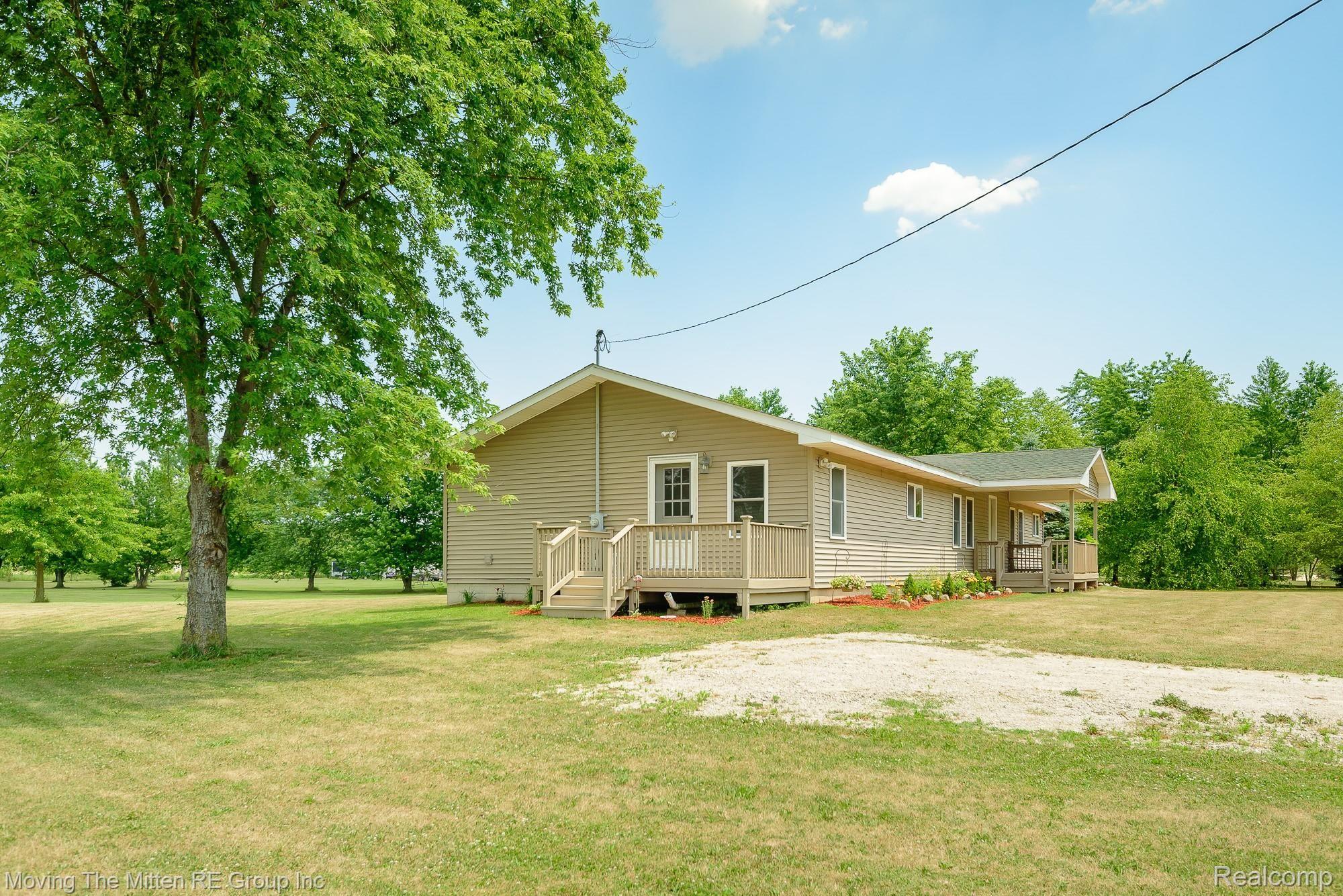 6740 Stout Road Carleton, MI 48117 - Photo 44 of 53 MTM_6740_stout-37.jpg