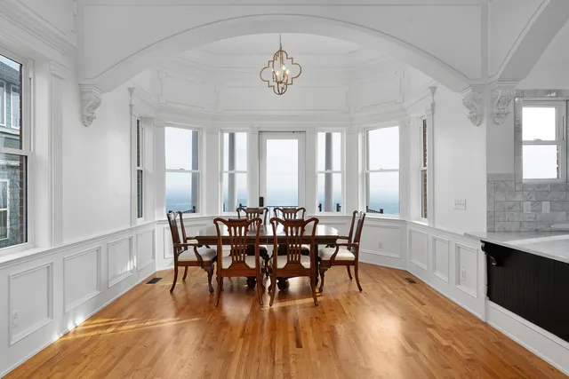 $1,200,000 | 1115 East Brow Road, Lookout Mountain, TN 37350