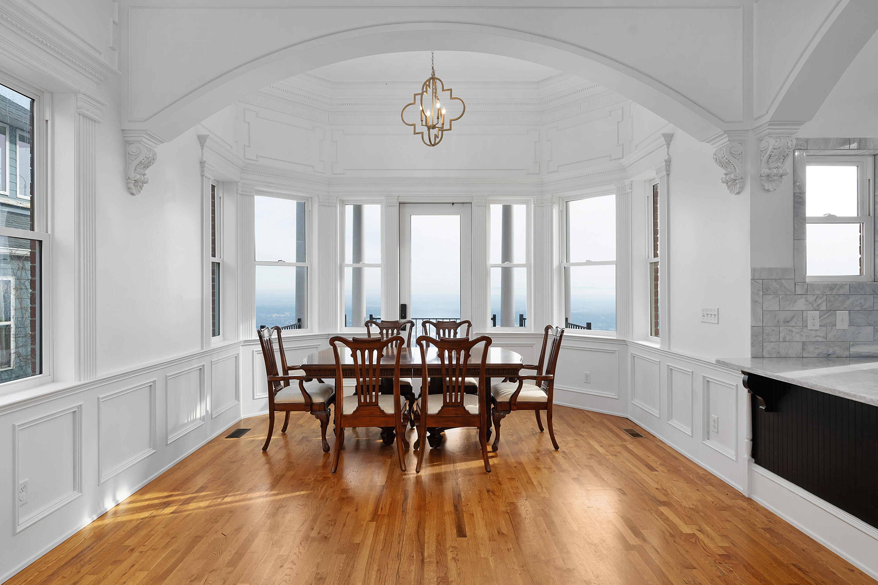 1115 East Brow Road Lookout Mountain, TN 37350 - Photo 16 of 67 29 - 1115 E Brow - Main Level