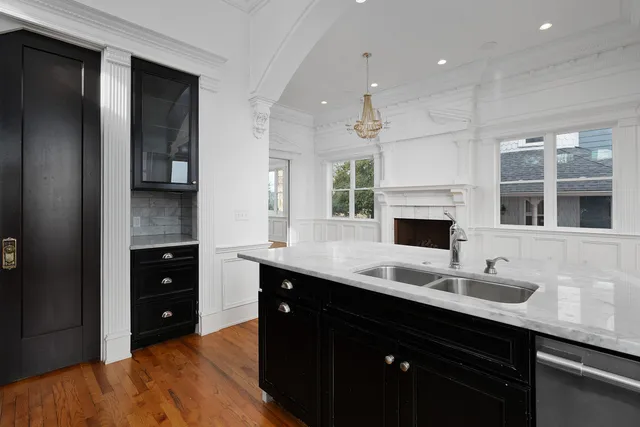 $1,200,000 | 1115 East Brow Road, Lookout Mountain, TN 37350