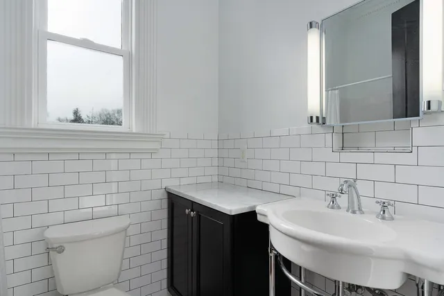 $1,200,000 | 1115 East Brow Road, Lookout Mountain, TN 37350