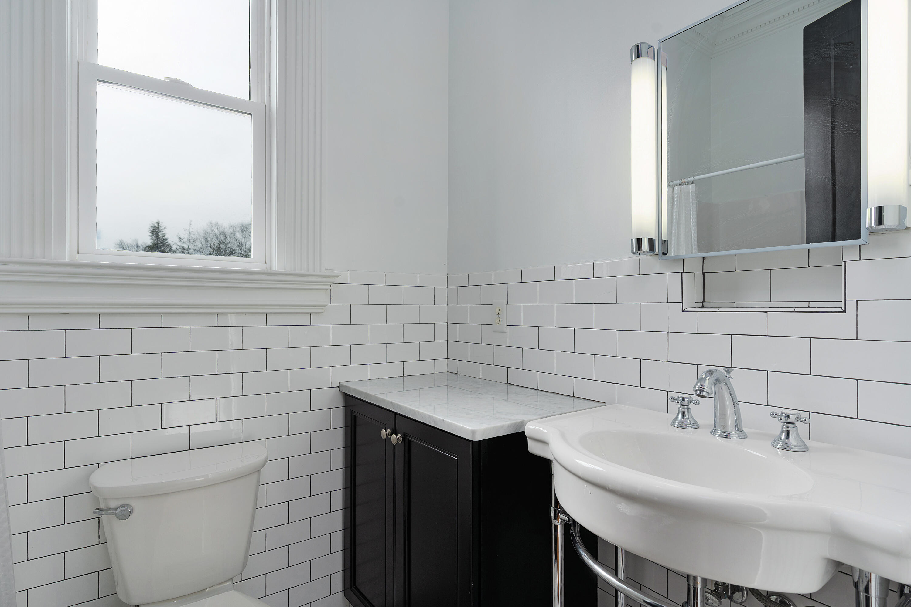 1115 East Brow Road Lookout Mountain, TN 37350 - Photo 42 of 67 50 - 1115 E Brow - Upstairs