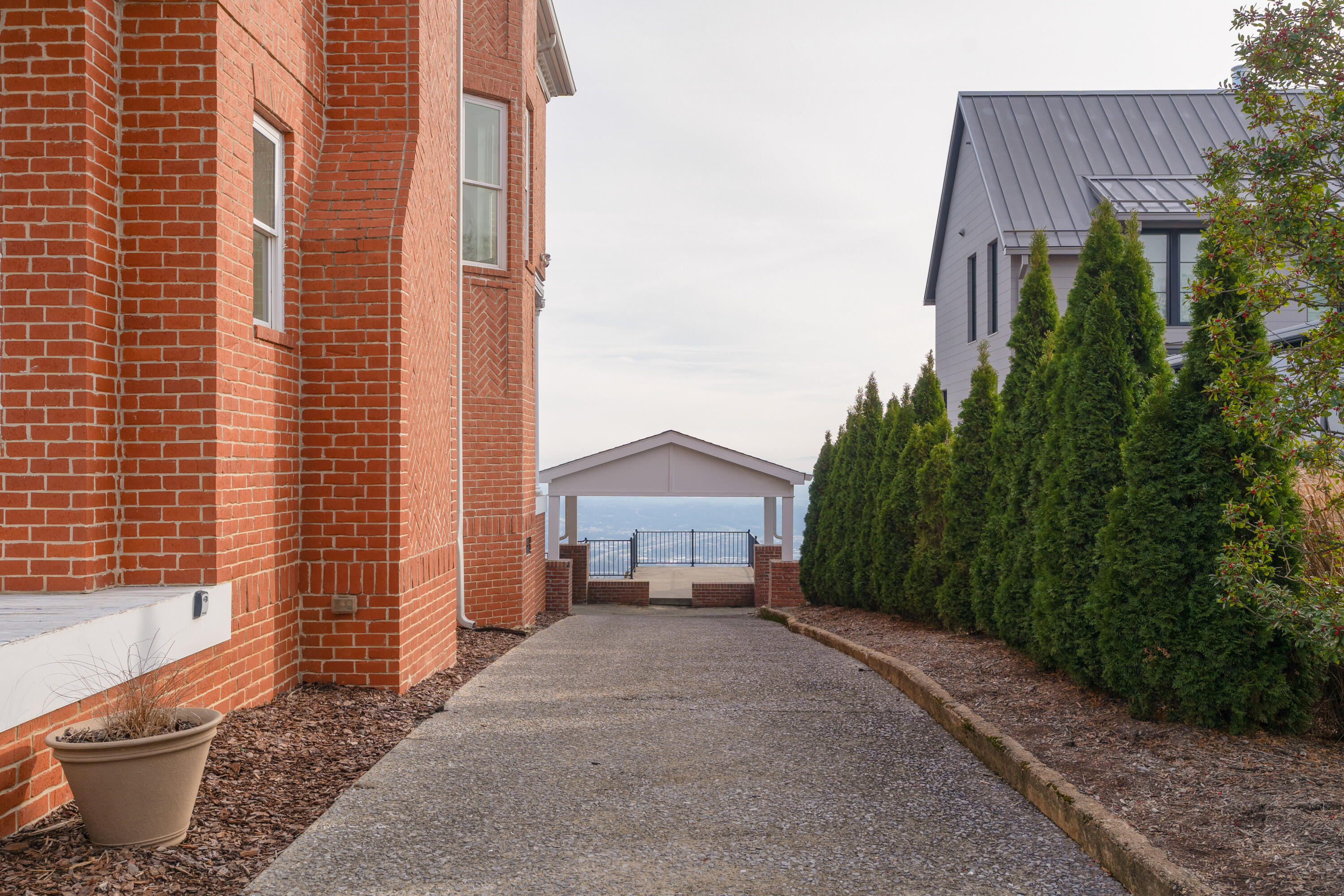 1115 East Brow Road Lookout Mountain, TN 37350 - Photo 7 of 67 17 - 1115 E Brow - Exterior