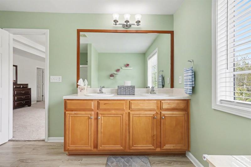 136 Meeting Pl Road Lawrenceville, GA 30044 - Photo 22 of 39 Gallery Image 22