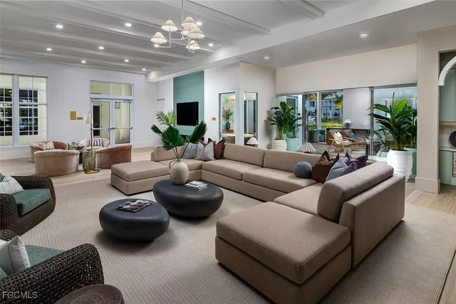 $2,076 | 6026 Whitaker Road, Unit B1, Naples, FL 34112