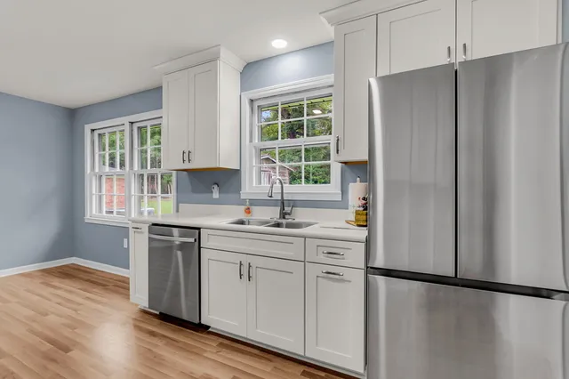 $270,000 | 120 Robin Street, Summerville, SC 29485