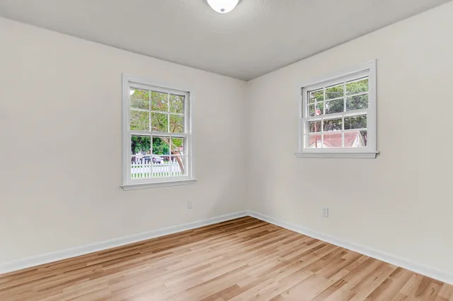 $270,000 | 120 Robin Street, Summerville, SC 29485