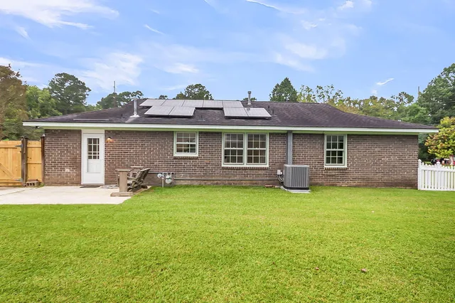 $270,000 | 120 Robin Street, Summerville, SC 29485