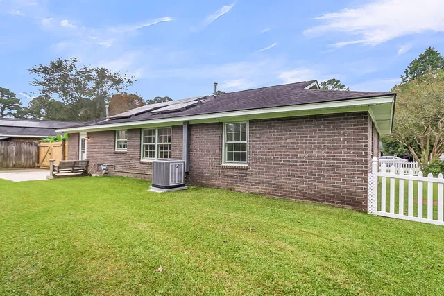 $270,000 | 120 Robin Street, Summerville, SC 29485