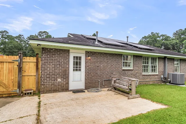 $270,000 | 120 Robin Street, Summerville, SC 29485