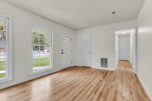 $270,000 | 120 Robin Street, Summerville, SC 29485