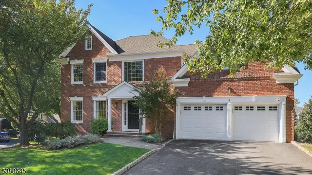 $1,299,000 | 9 Apple Tree Lane, Warren, NJ 07059