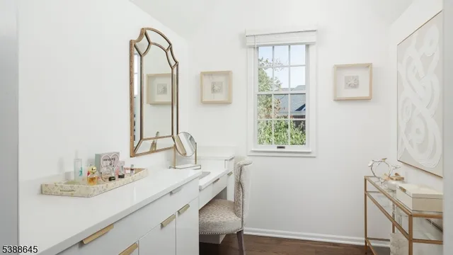 $1,299,000 | 9 Apple Tree Lane, Warren, NJ 07059