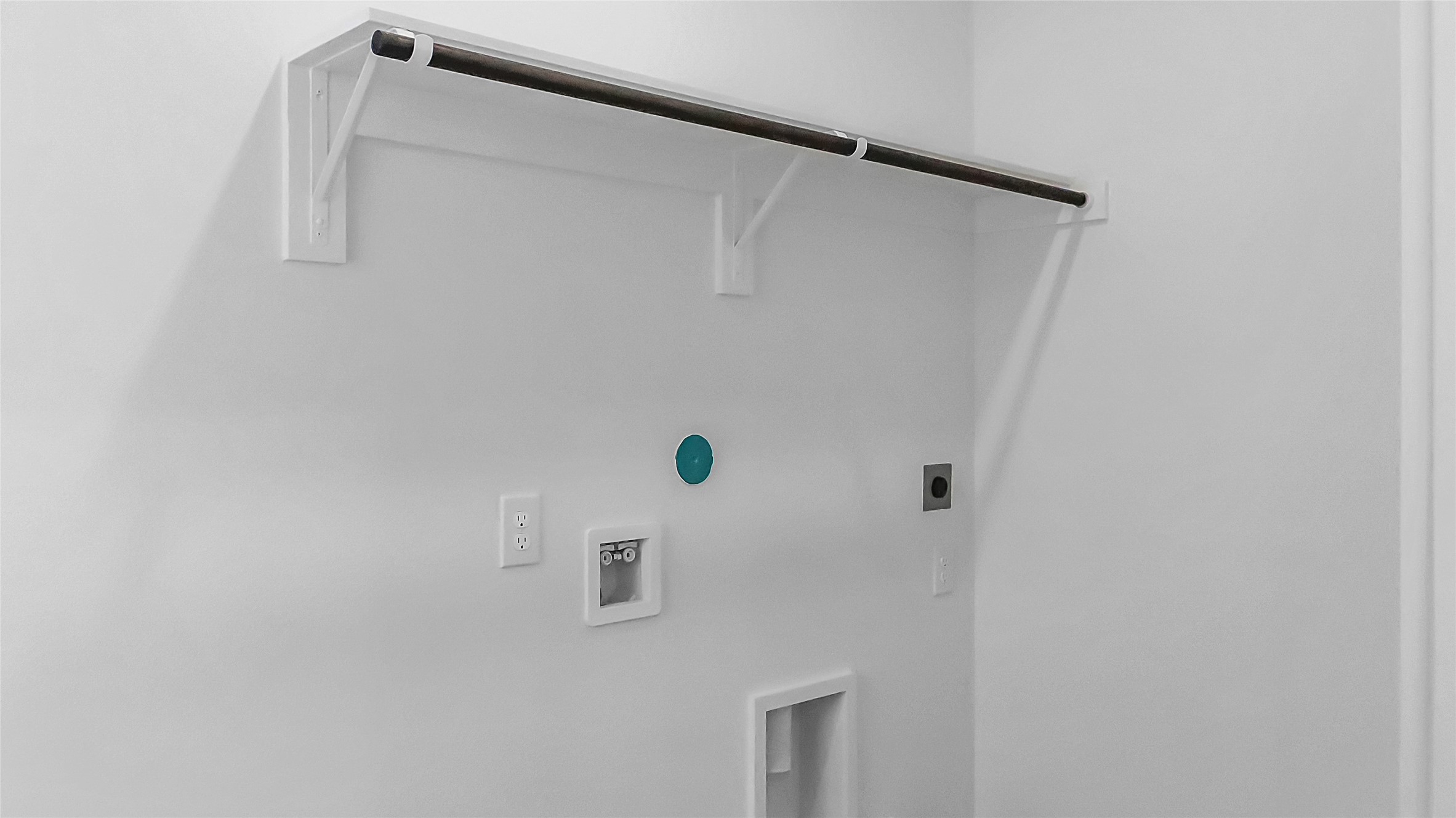 6635 Escondido Drive Rosharon, TX 77583 - Photo 14 of 28 a view of bathroom