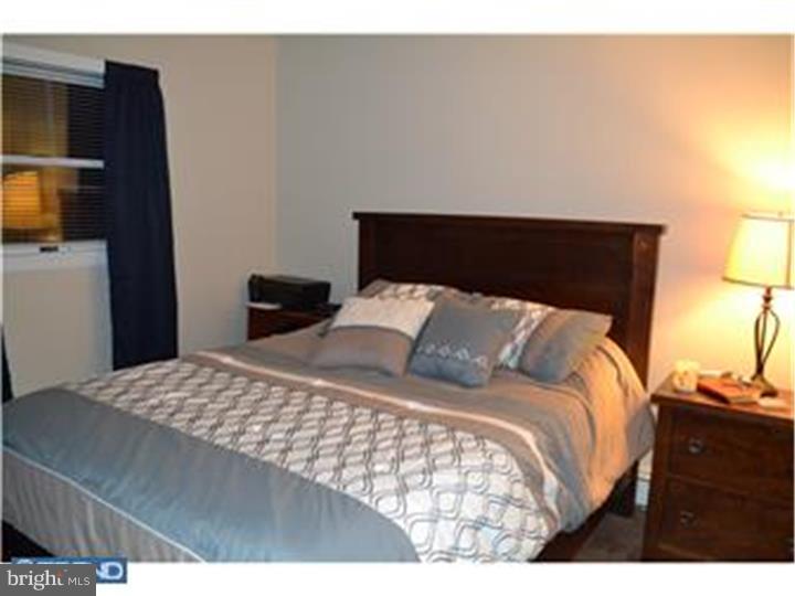35 Homestead Road Levittown, PA 19056 - Photo 8 of 17 Gallery Image 8