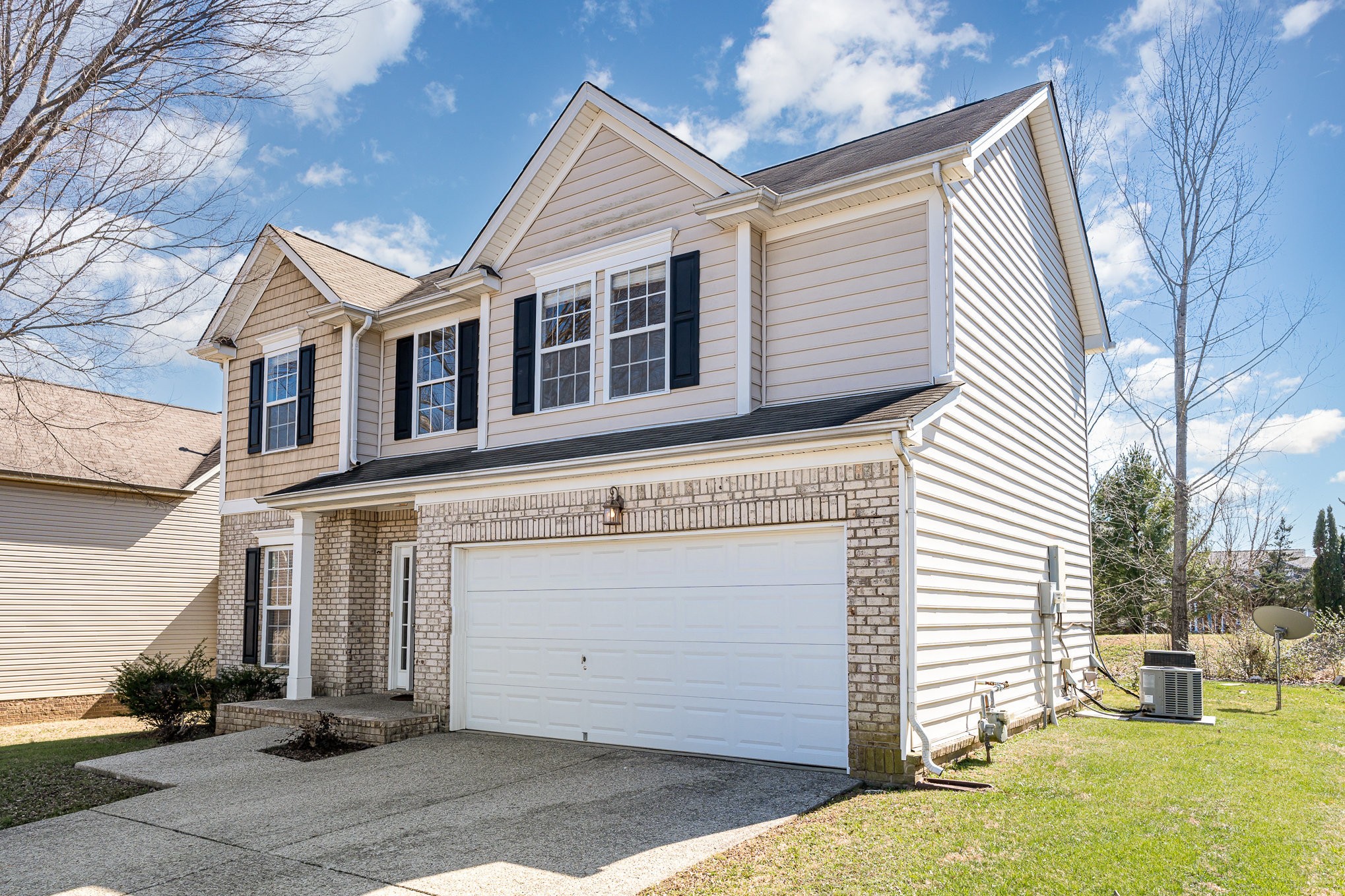 1093 Achiever Circle Spring Hill, TN 37174 - Photo 3 of 29 Gallery Image 3