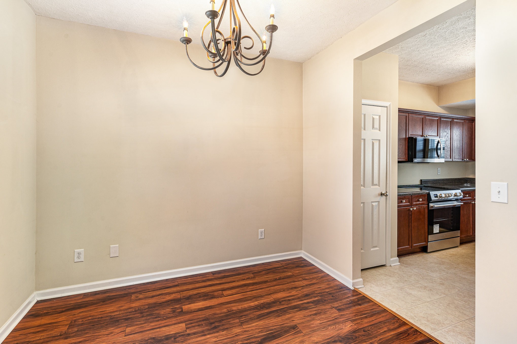 1093 Achiever Circle Spring Hill, TN 37174 - Photo 8 of 29 Gallery Image 8