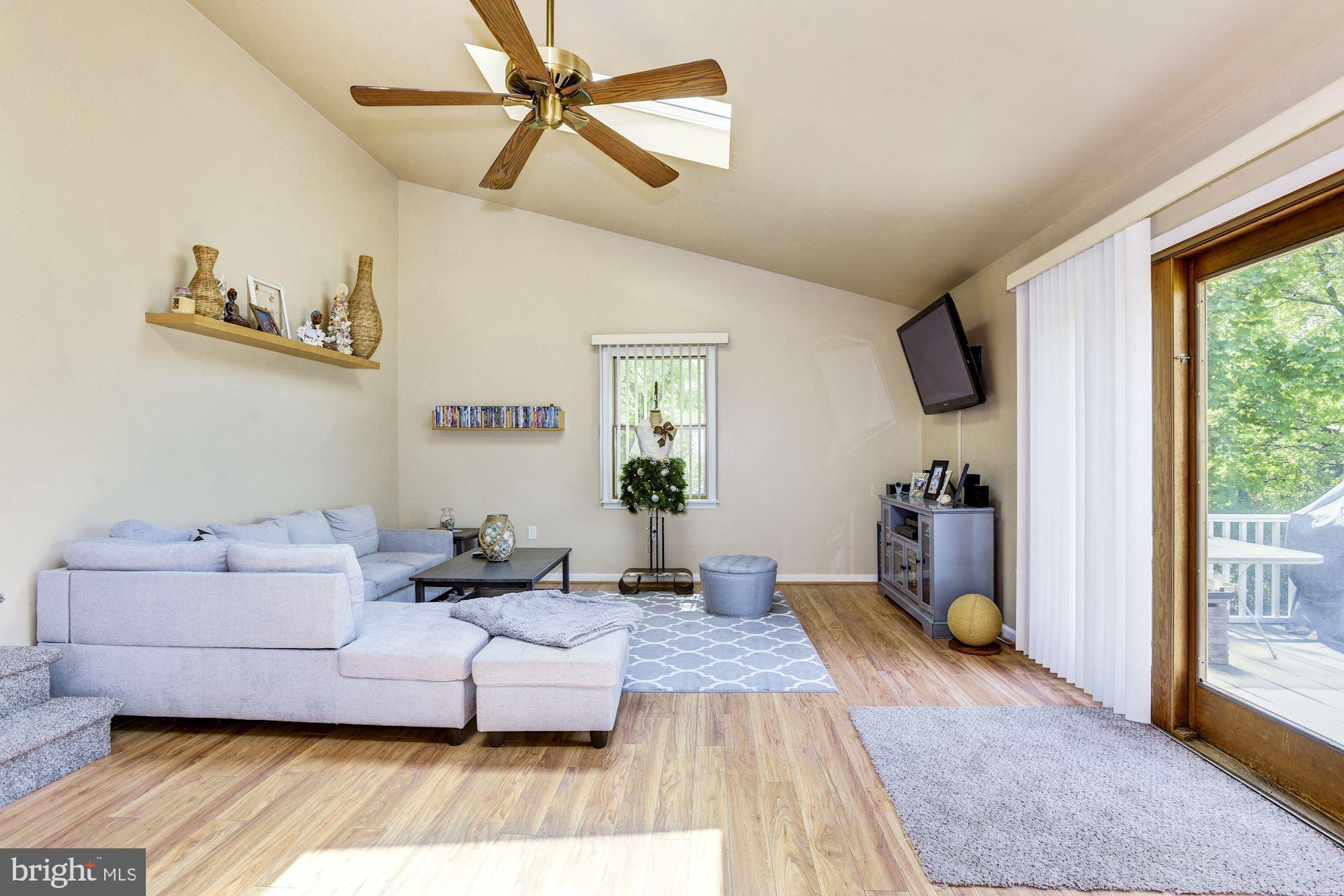 211 West Mill Road Maple Shade, NJ 08052 - Photo 14 of 33